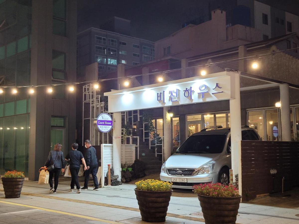 Готель Jeju Vision House Екстер'єр фото