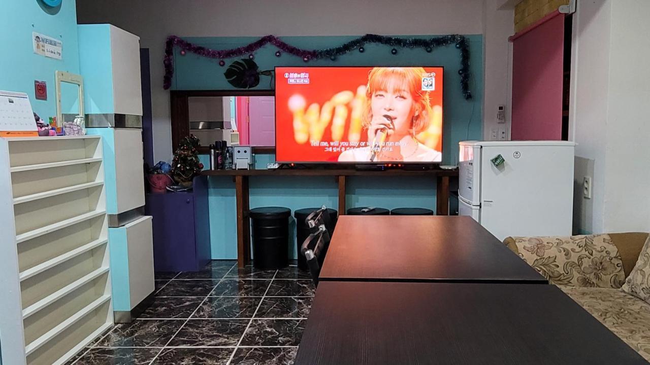 Готель Jeju Vision House Екстер'єр фото